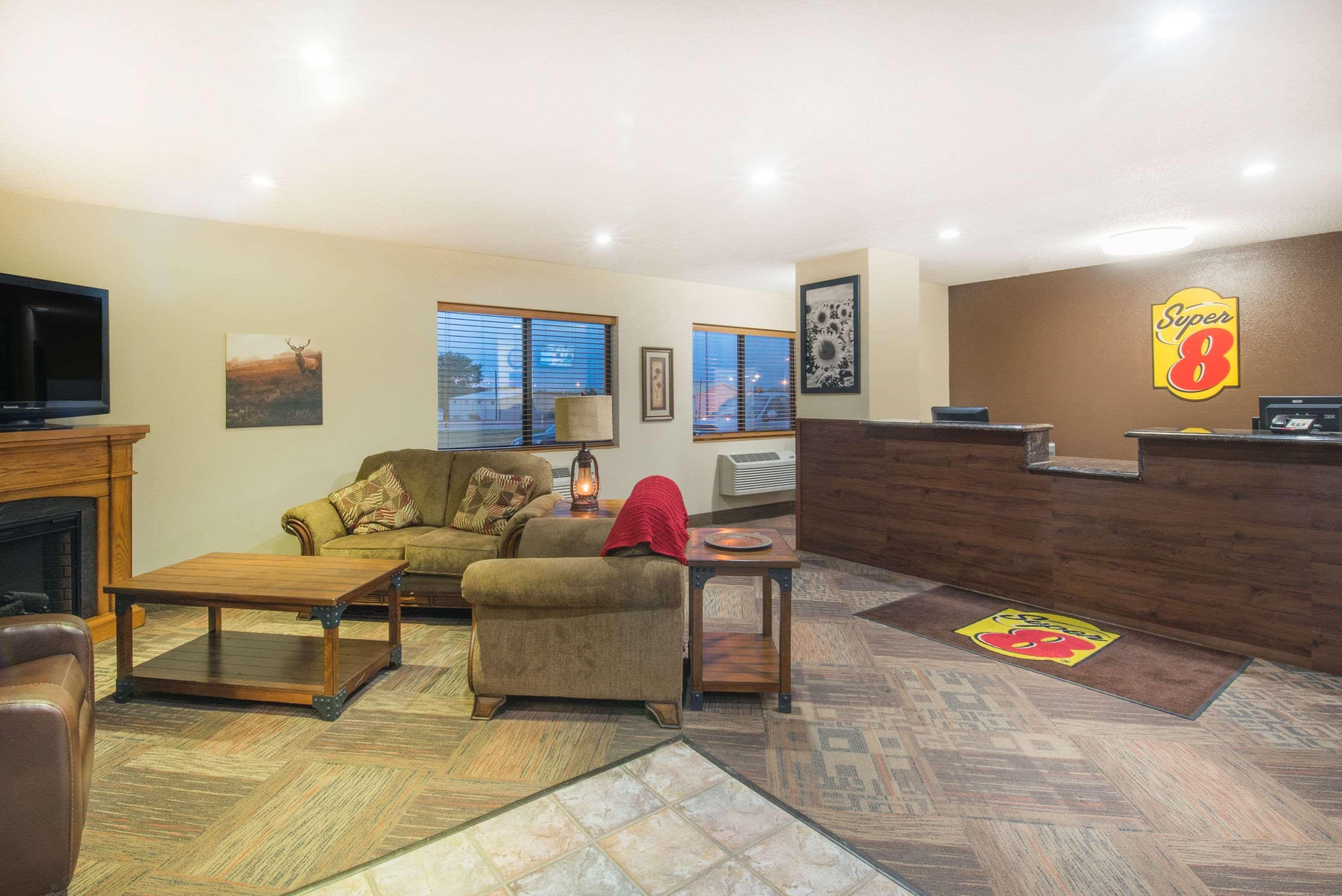 Super 8 By Wyndham ג'יימסטאון מראה חיצוני תמונה